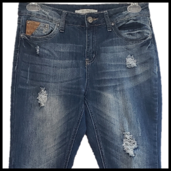 NWOT C Est. 1946 Denim Distressed Jeans - Picture 4 of 9